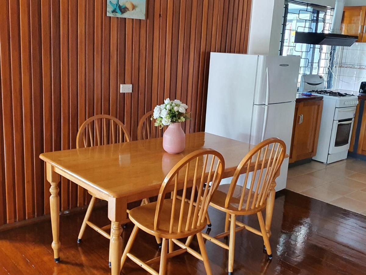 סובה Loverly 3 Bedroom Rental Pool Outdoor Area Upper מראה חיצוני תמונה