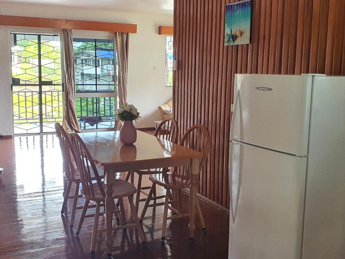 סובה Loverly 3 Bedroom Rental Pool Outdoor Area Upper מראה חיצוני תמונה