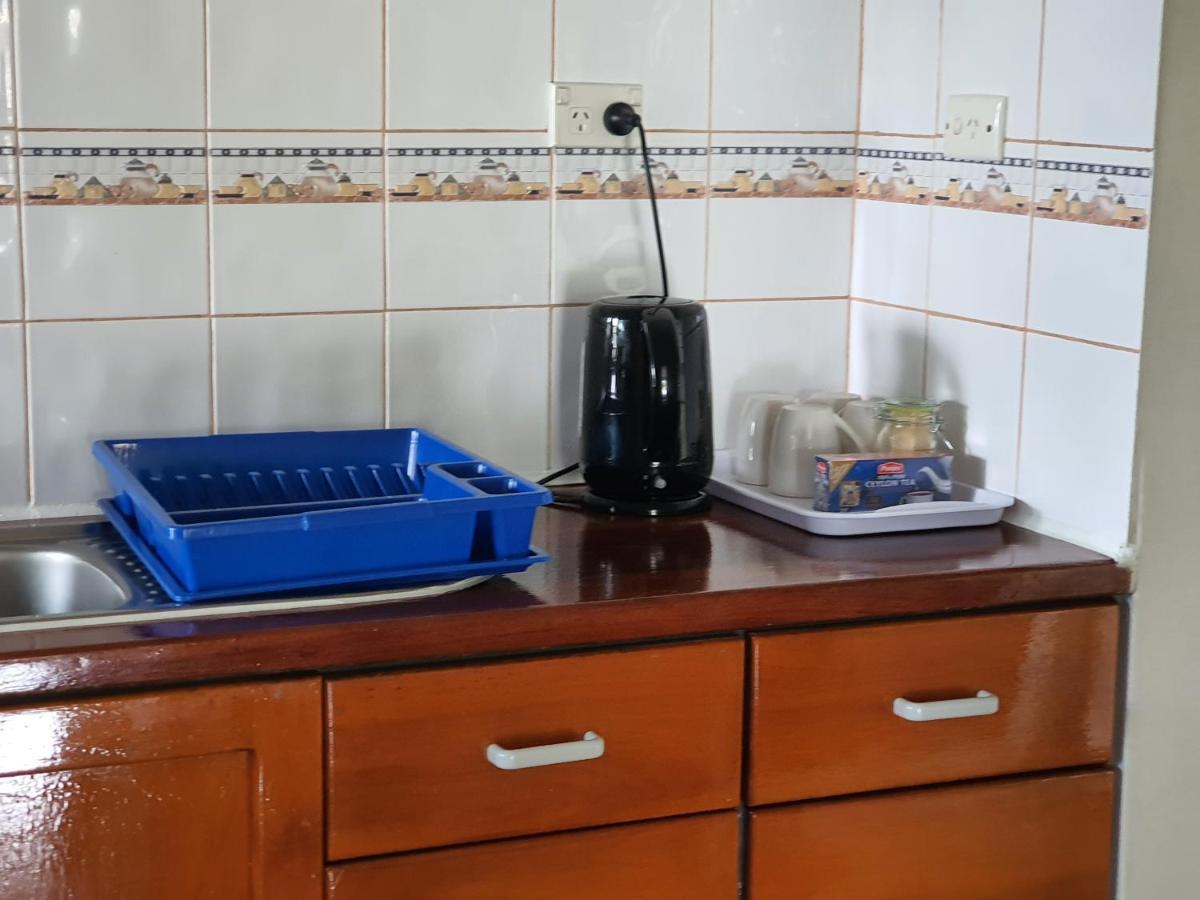 סובה Loverly 3 Bedroom Rental Pool Outdoor Area Upper מראה חיצוני תמונה