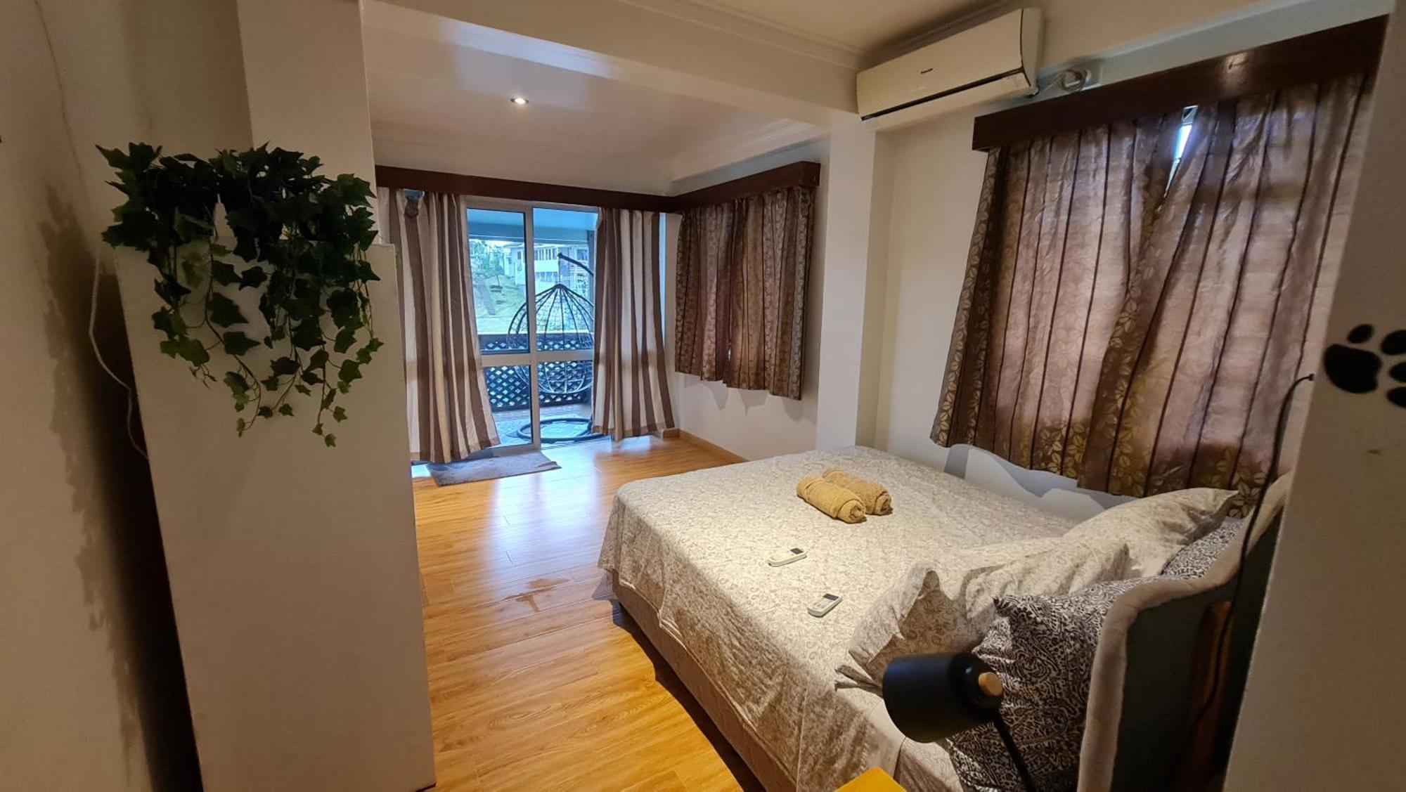 סובה Loverly 3 Bedroom Rental Pool Outdoor Area Upper מראה חיצוני תמונה