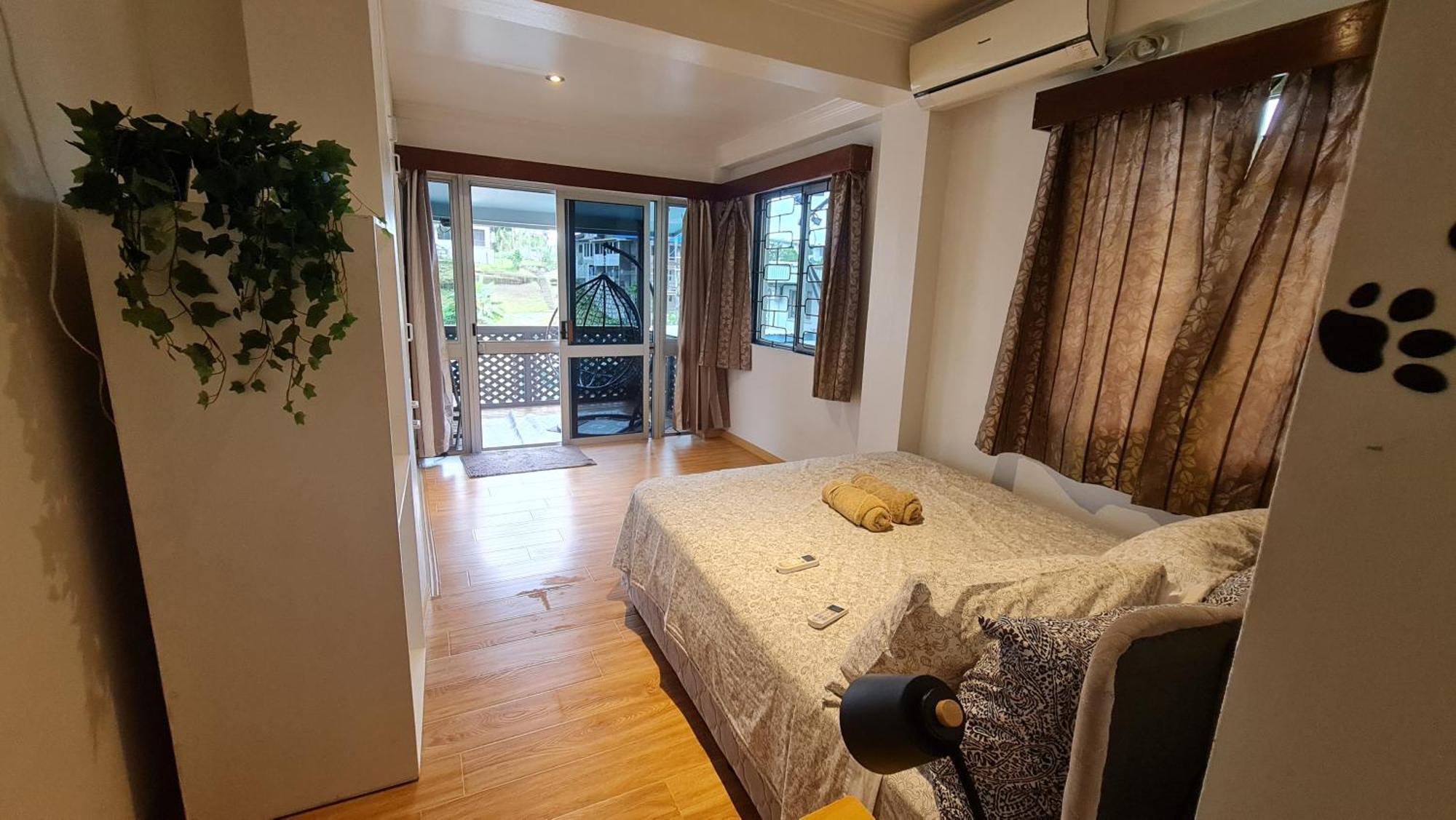 סובה Loverly 3 Bedroom Rental Pool Outdoor Area Upper מראה חיצוני תמונה