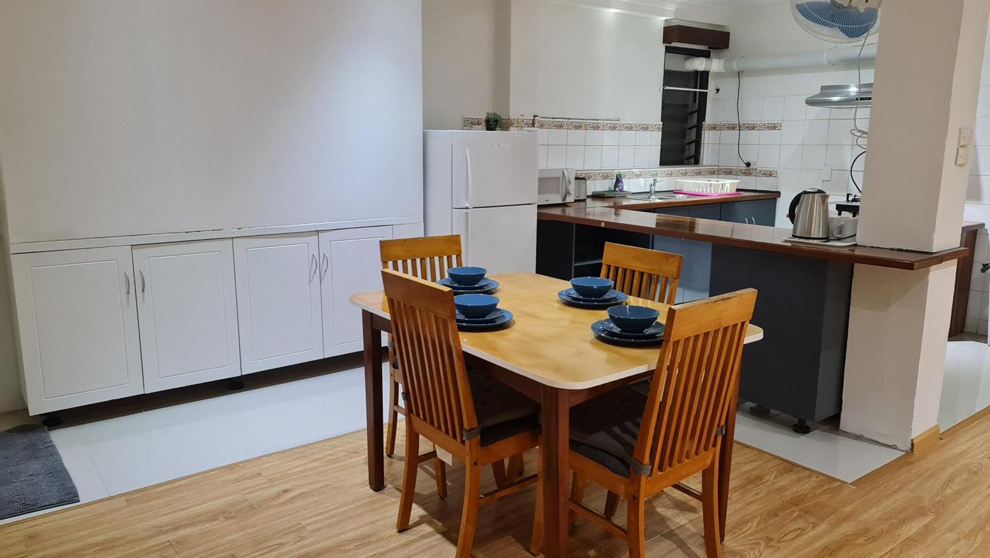 סובה Loverly 3 Bedroom Rental Pool Outdoor Area Upper מראה חיצוני תמונה