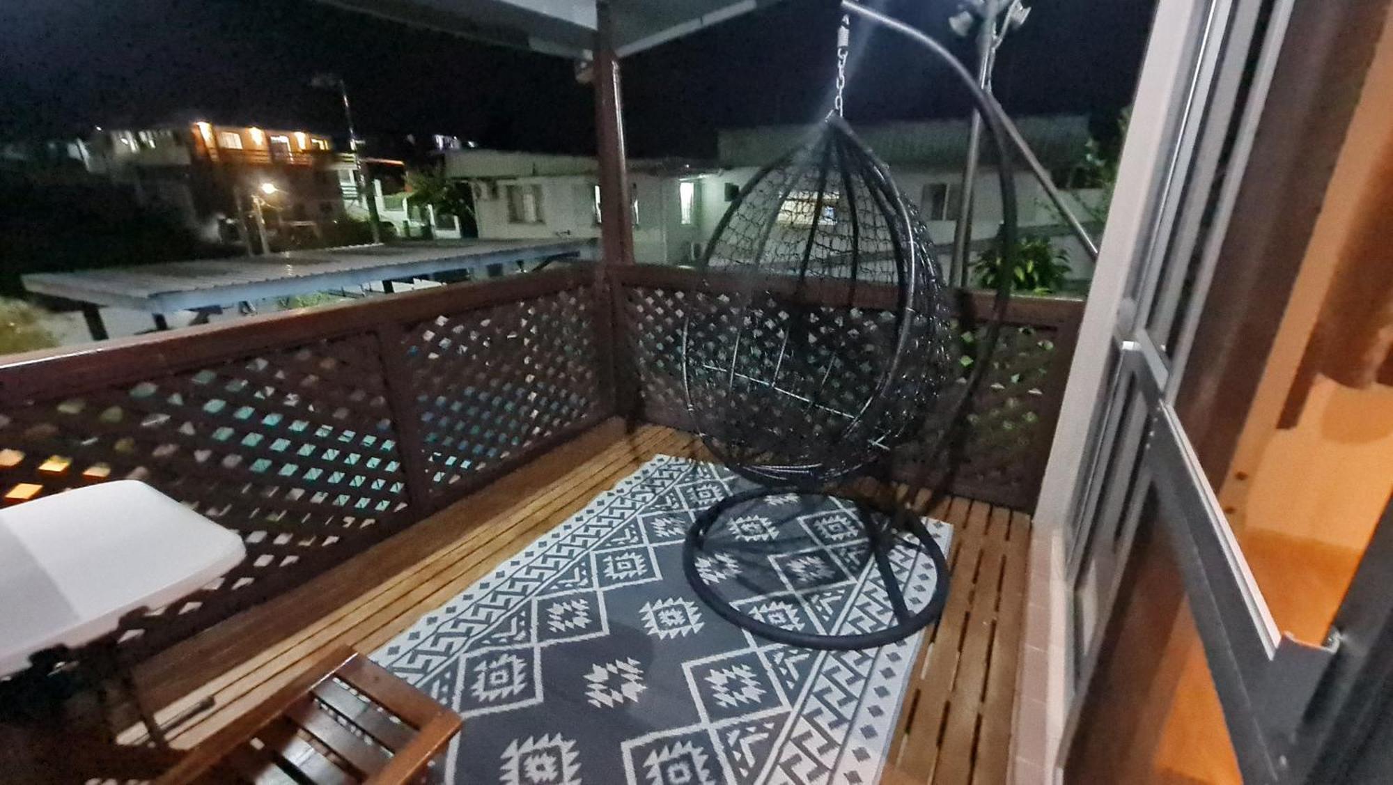 סובה Loverly 3 Bedroom Rental Pool Outdoor Area Upper מראה חיצוני תמונה