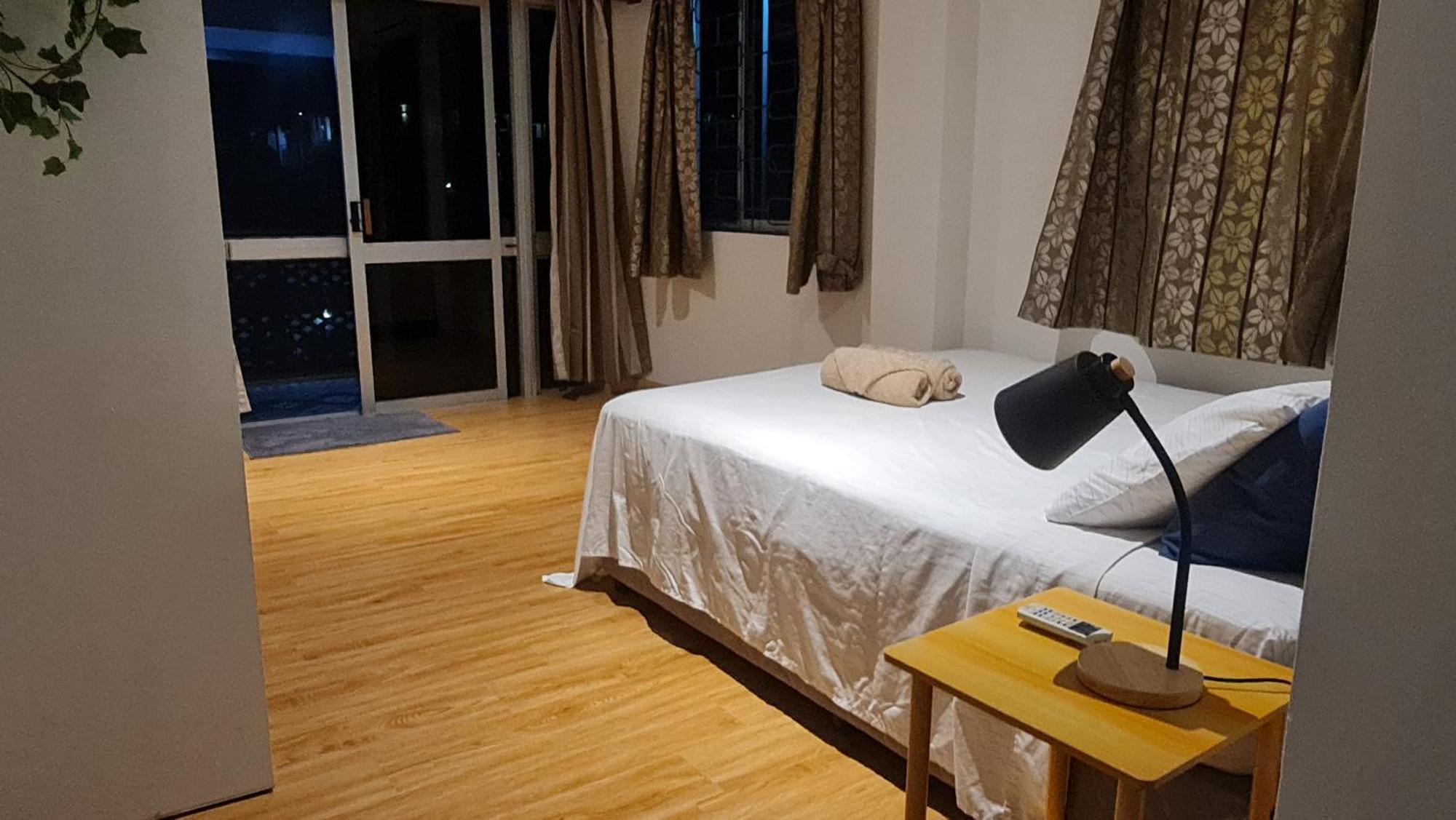סובה Loverly 3 Bedroom Rental Pool Outdoor Area Upper מראה חיצוני תמונה